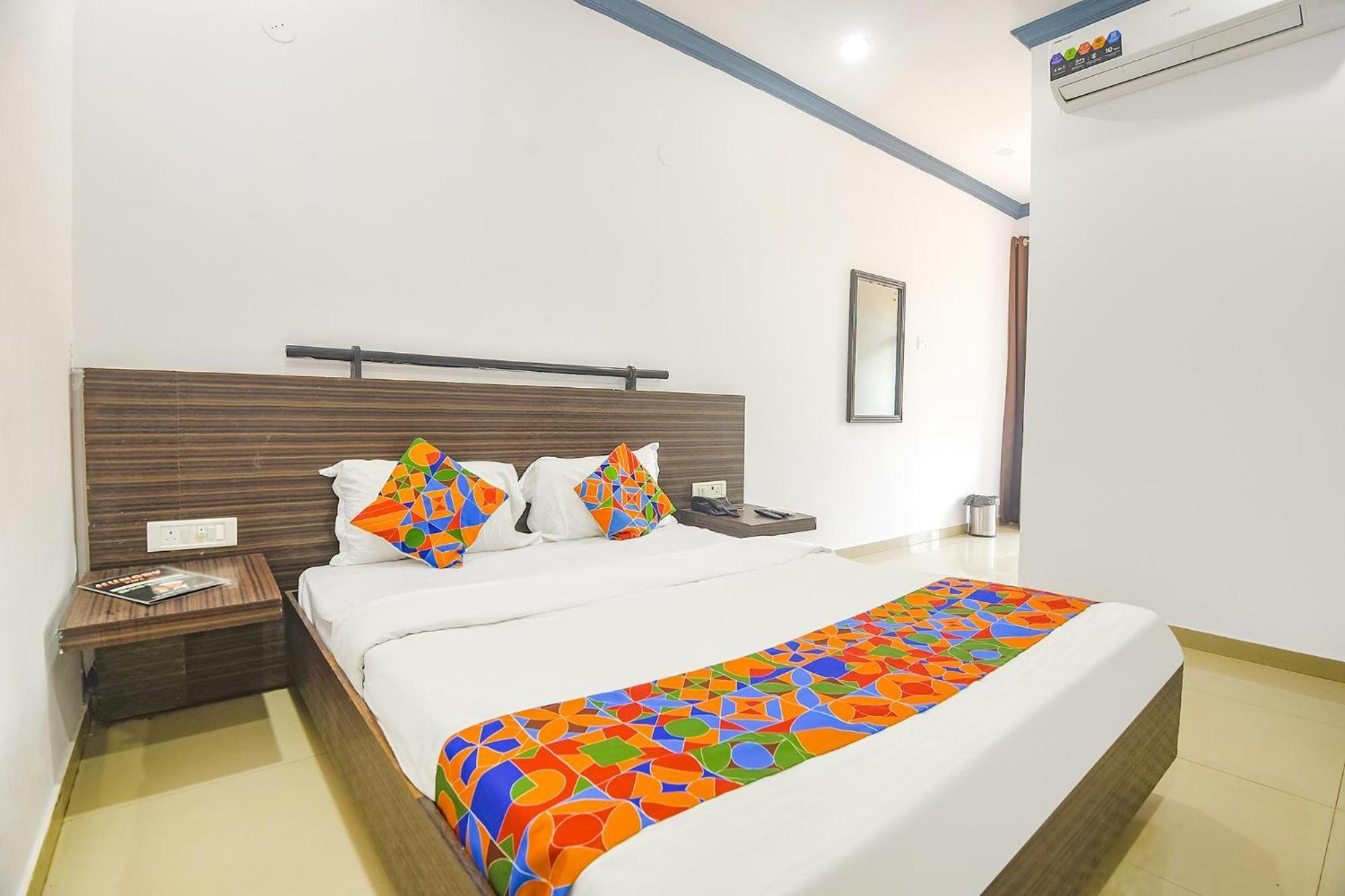 Fabexpress Neo Calangute Beach Resort Eksteriør bilde