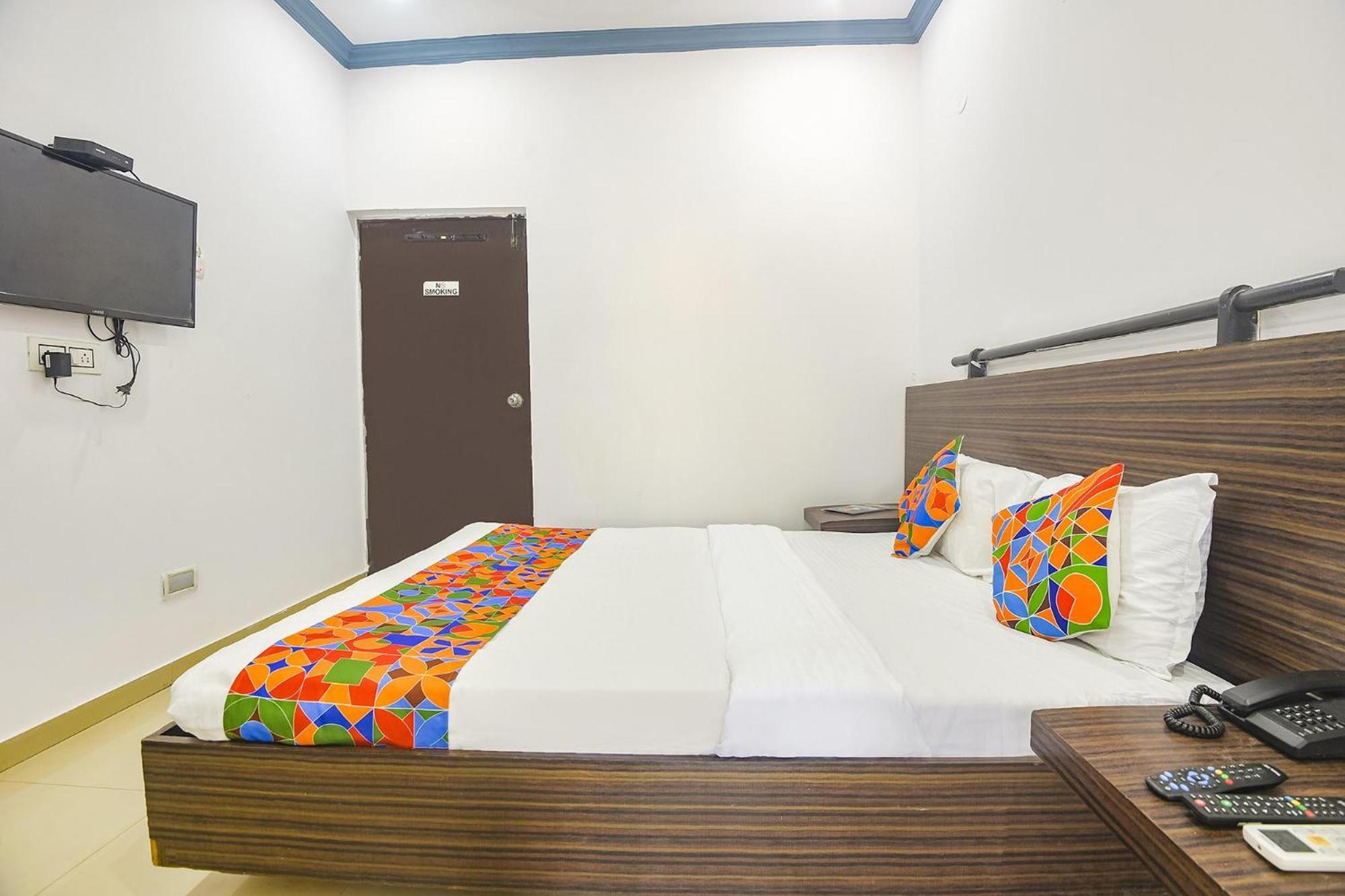 Fabexpress Neo Calangute Beach Resort Eksteriør bilde